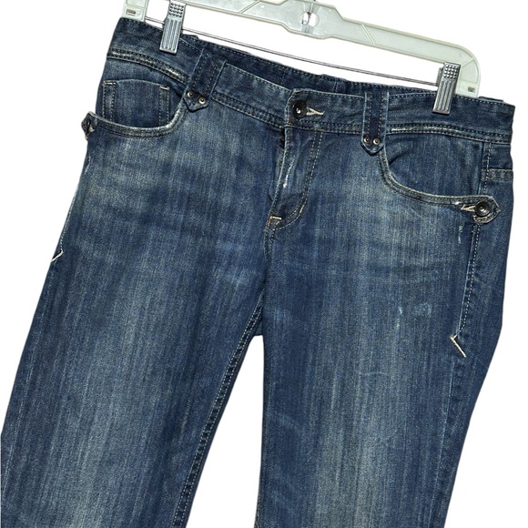 Y2K Fit Armani Exchange Distressed Straight Leg Denim W/Pocket Detail 8 Short - Picture 1 of 15